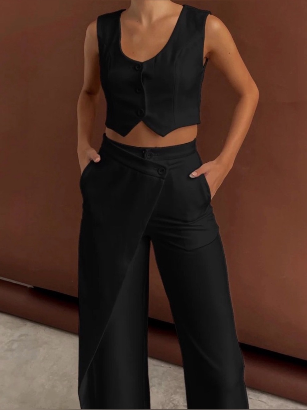 Womens  Black Wide-Leg Pants snd Vest